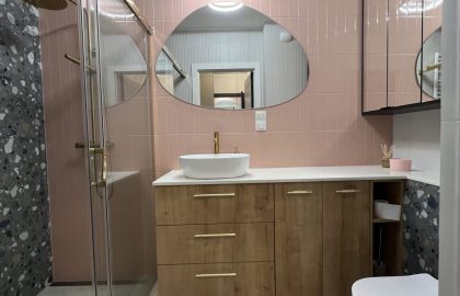 projekt łazienki julia wieniawa nowoczesna łazienka dla kobiety i młodzieży cudowna różowa lastryko projektowanie wnętrz gdańsk warszawa poznań sopot gdynia wejherowo reda rumia puck